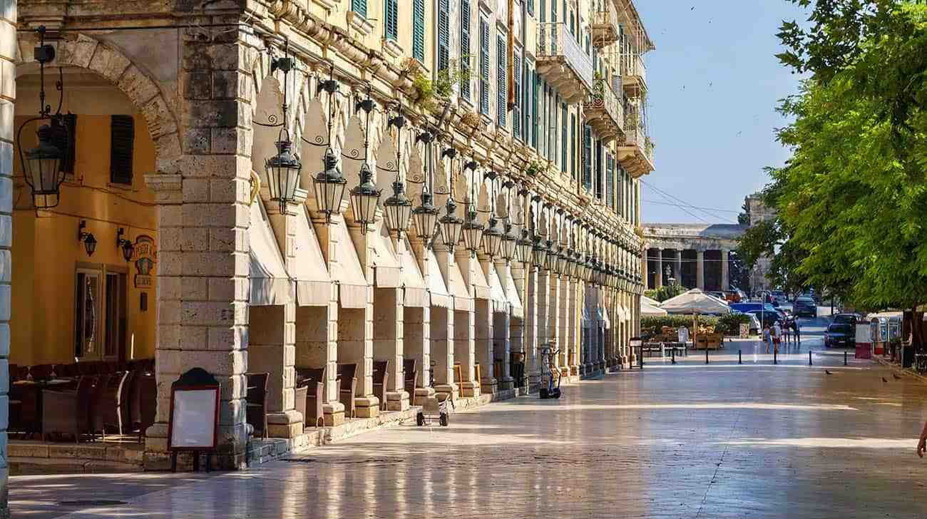 Corfu Town guide — the Liston arcade beside the Spianada